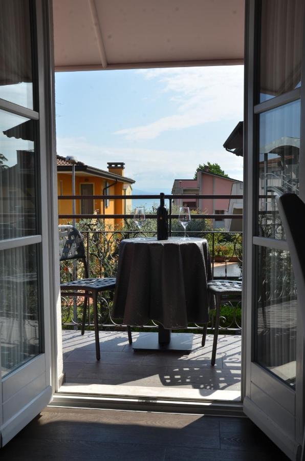 H2O Bed and Breakfast Sirmione Eksteriør billede
