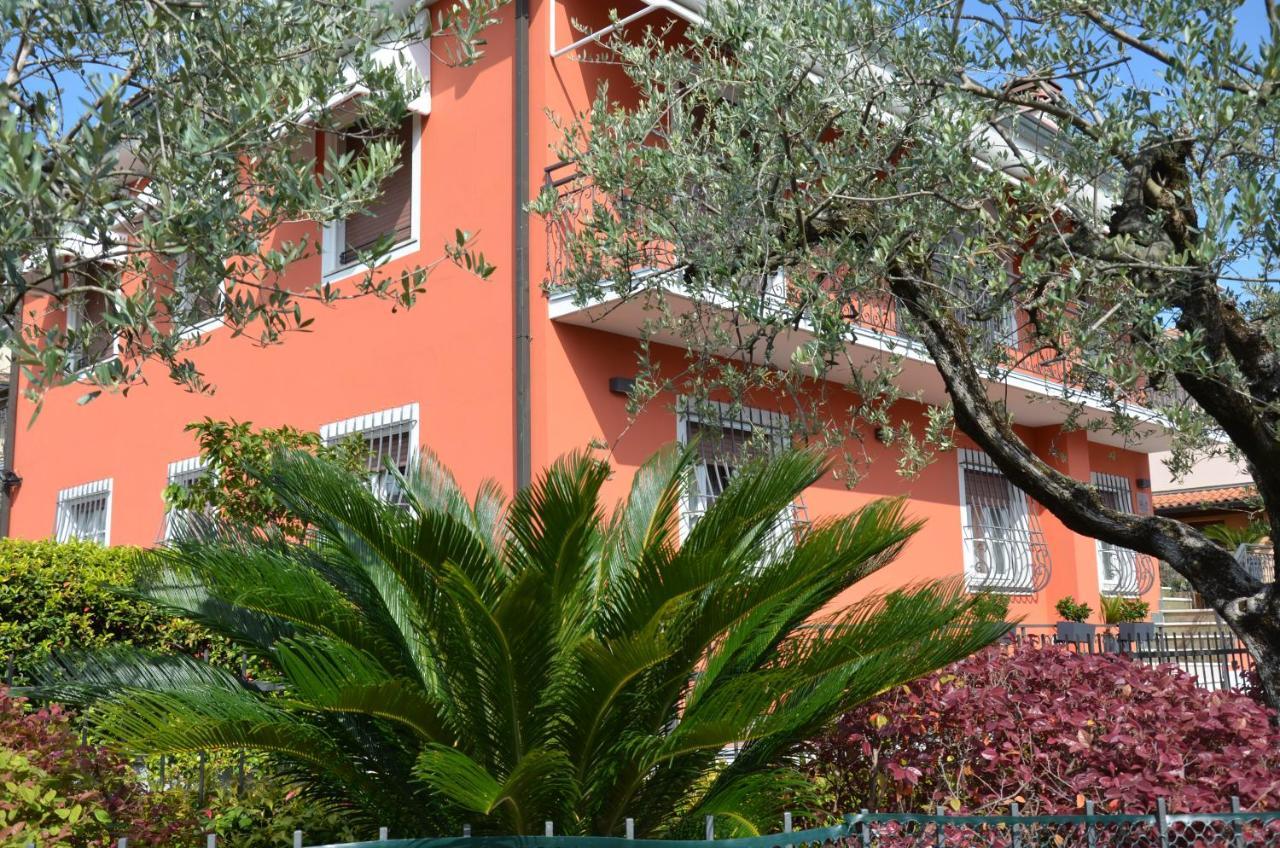 H2O Bed and Breakfast Sirmione Eksteriør billede